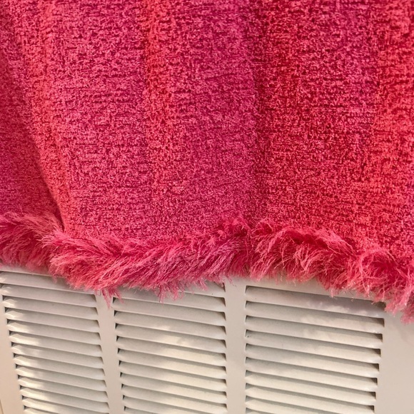 Stizzoli pink fringe feather Boucle Skirt Jacket suit set plus size 18-20 - Picture 8 of 9